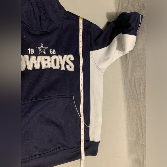 Dallas Cowboys Youth Pullover Hoodie - Picture 3 of 7